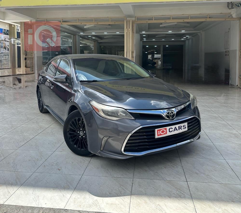 تويوتا أفالون